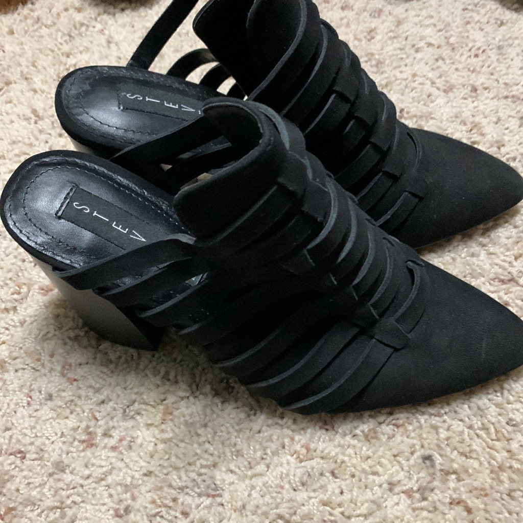 Steven By Steve Madden Black Heels